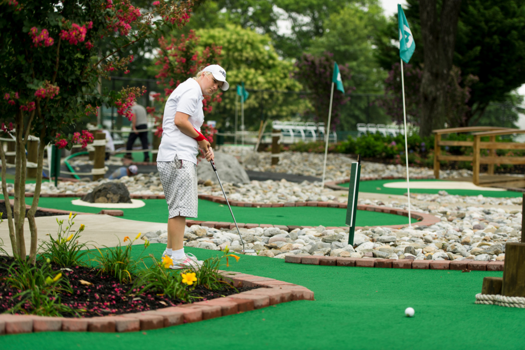 mini golf